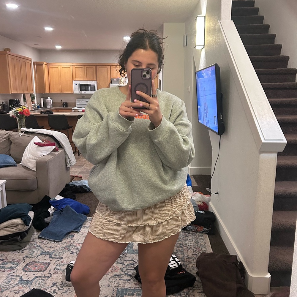 Gray Sweatshirt and Tan Skirt